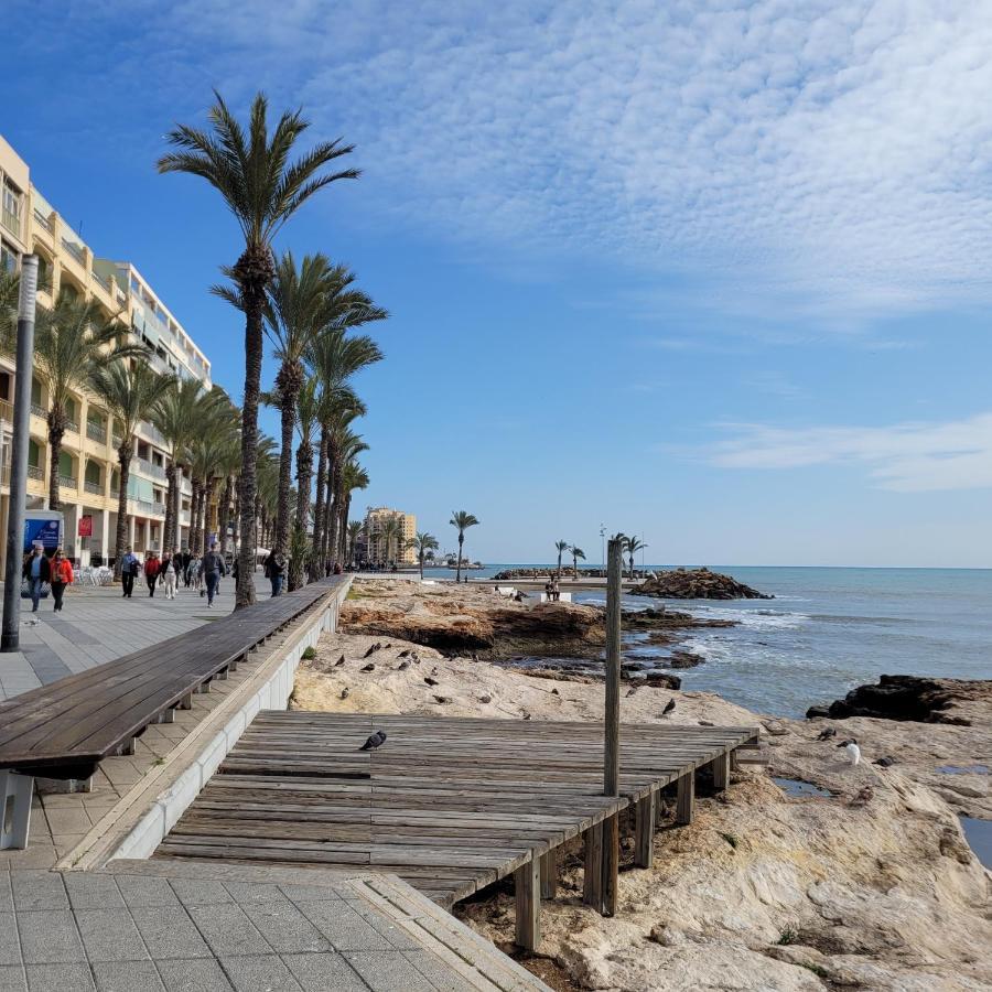 Apartament Perla Del Mar 또레비에하 외부 사진