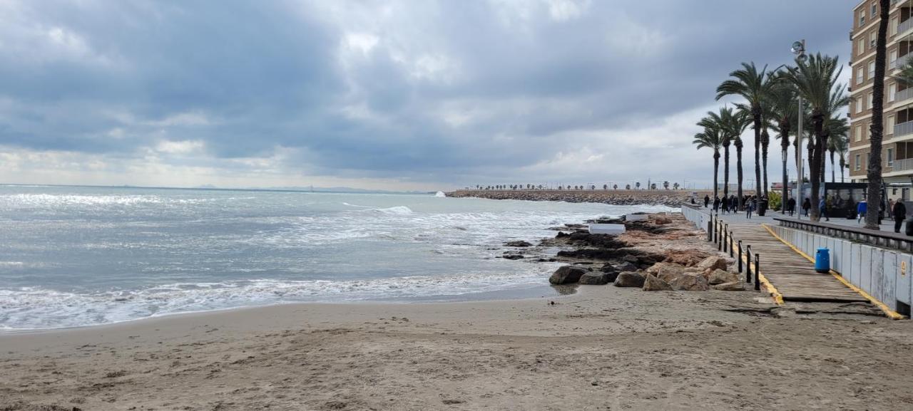 Apartament Perla Del Mar 또레비에하 외부 사진