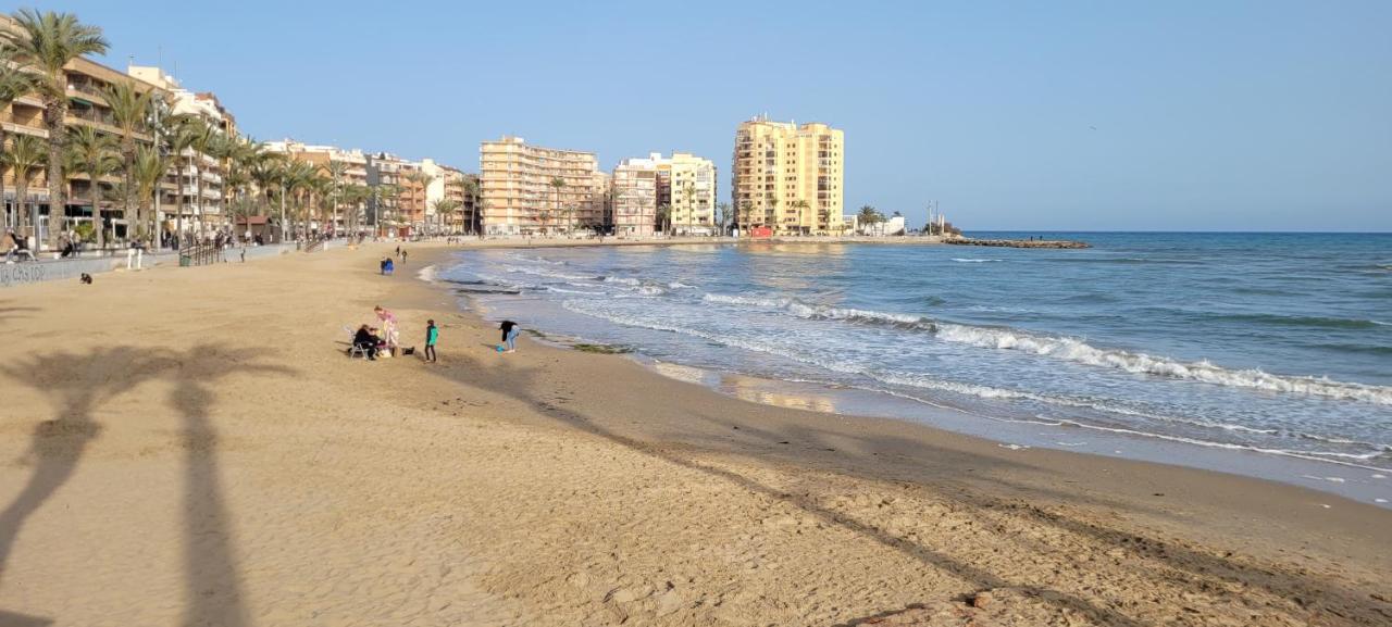 Apartament Perla Del Mar 또레비에하 외부 사진